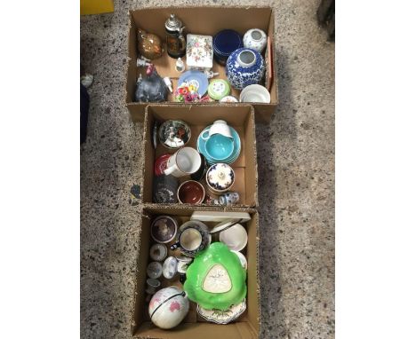 3 CARTONS OF MISC CHINAWARE INCL; SUSIE COOPER, WEDGWOOD &amp; CARLTONWARE 