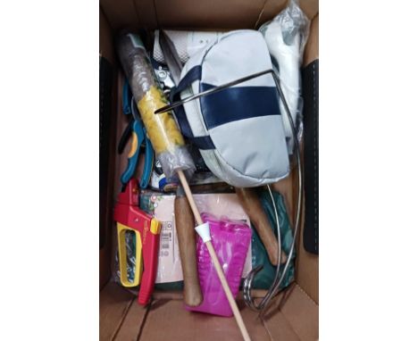 CARTON WITH MISC HAND TOOLS,BENCH COVER, SHEARS &amp; OTHER HAND TOOLS