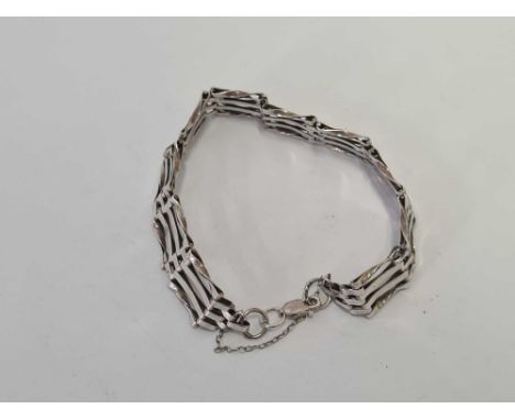 SILVER 4 BAR GATE BRACELET, APPROX 14g