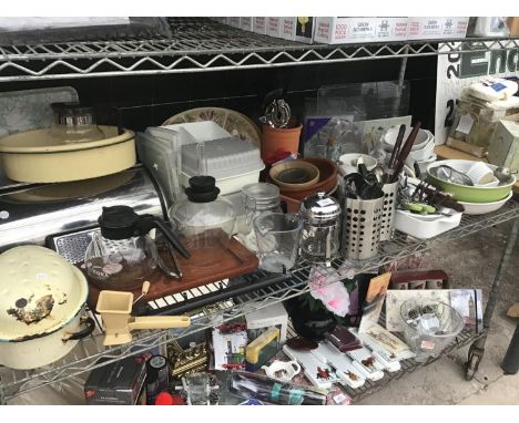 A LARGE QUANTITY OF KITCHEN ITEMS TO INCLUDE  FLATWARE, ENAMEL, DISHES ETC 