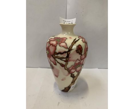 A MOORCROFT CONFETTI PATTERN 6'' VASE 