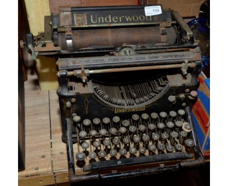 Underwood typewriter 