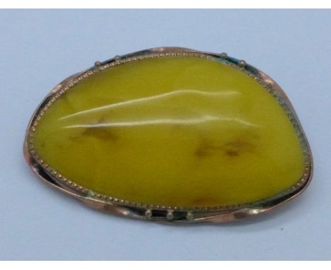 A Scotch amber brooch