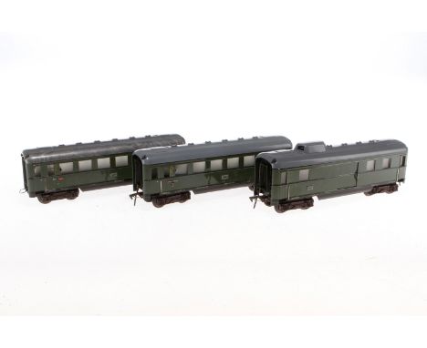 3 Fleischmann Wagen, Spur 0, grün, Z 4