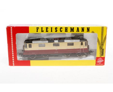 Fleischmann E-Lok ”11156” 4341, Spur H0, mit Punktkontakt, creme/rot, Alterungsspuren, im leicht besch. OK, sonst Z 2