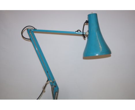 Anglepoise lamp 