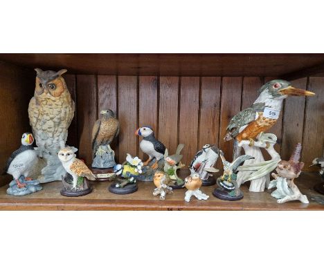 4 Goebel birds including a large Kingfisher on a branch CV116 (25cm high) together with 9 other bird figurines 