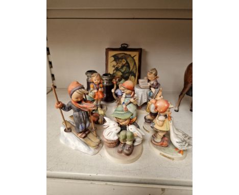 A group of collectables to include assorted Goebel figures &amp; a pair of binoculars etc.&nbsp;Skier height 13cm, condition 