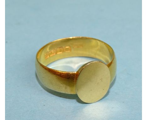 A 22ct gold signet ring, size R½, 6.1g. 