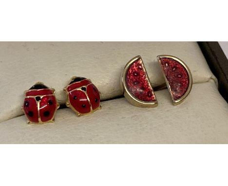 2 pairs of gold stud style earrings with enamel detail. A pair of ladybirds and a pair of melon slices. Ladybirds marked 375,