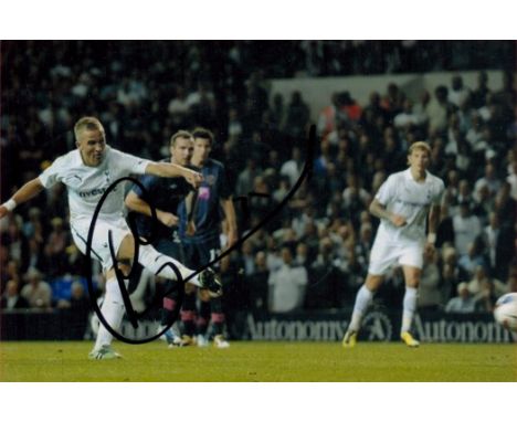 Harry Kane Signed Tottenham Hotspur Photo. Good condition. All autographs come with a Certificate of Authenticity. We combine
