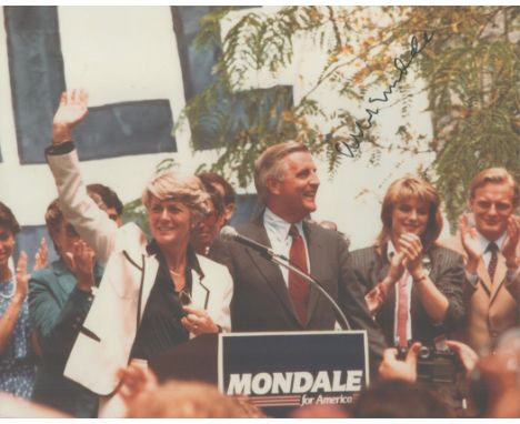 Walter F Mondale signed 10x8 colour photo. Walter Frederick Fritz Mondale was an American lawyer and politician who served as