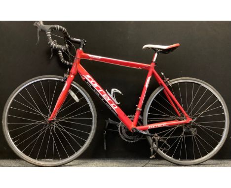 A Carrera Zelos racing bike 