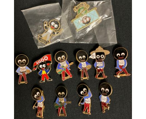 Advertising - Golden Shred enamel Golly badges (12) 
