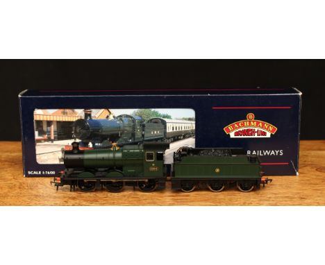 Bachmann Branch-Line OO Gauge 32-304 GWR Class 2251 0-6-0 Collett Goods locomotive and six wheel tender, GWR green livery, No
