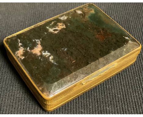 A 19th century gilt metal mounted agate snuff box 