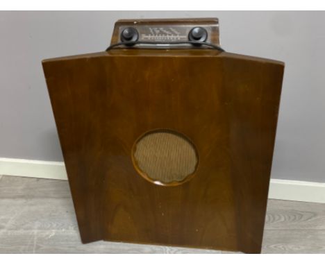 A Murphy 146 vintage floor standing valve radio