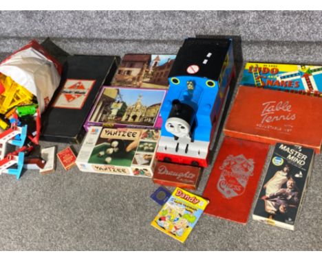 Bundle of vintage games including Monopoly &amp; table Tennis also includes a large Thomas the Tank engine &amp; bag of small