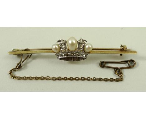 A gold and platinum Naval crown brooch set with pearls and diamonds, with safety chain as fitted, 4.1g.