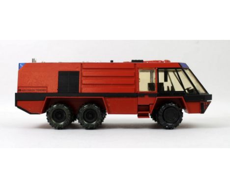 A quantity of Conrad scale models of fire engines, all mint and boxed, comprising; two MAN 16.192 F-KO, MAN Fire Unit 3191, C