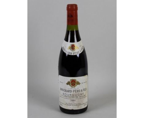 Vintage Wine: a bottle of Bourgogne, Hautes-Cotes de Beaune, Bouchard Pere et Fils, Cote d'Or, 1991, U: 1.5cm.
Provenance: Fr