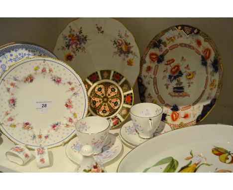 A Royal Crown Derby 1128 pattern side plate;  a Posies pattern wavy edge plate;  a pepper and salt;  a Royal Worcester Evesha