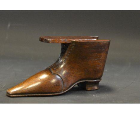 An early 19th century novelty snuff box, as a shoe, the sole with initials