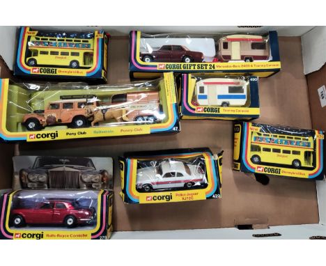 A selection of vintage Corgi boxed car sets of cars including Pony Club 47, GSZ4, 470 etc 