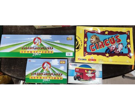 2 Corgi Carters Steam Fair Fairground Attraction 2002 CC10203, CC10203, CC10706 and two other Corgi boxed vehicles 