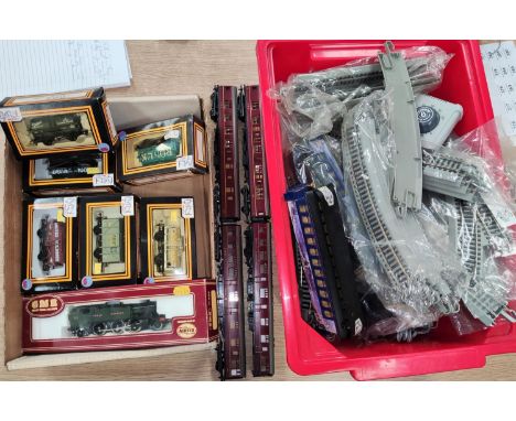 An Airfix boxed loco Great Western boxed Dapol rolling stock etc and a large selection of Bachmann train track 