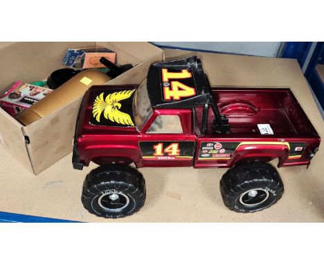 A large Tonka racing pickup truck No. MR-970; a vintage soda siphon and accessories; a small selection of vehicles 