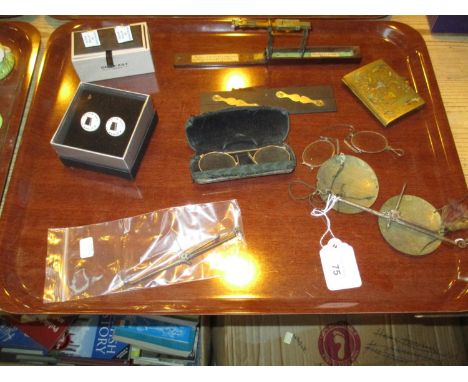 De Grave &amp; Sons London Sovereign Scales, Small Parallel Rule, Pince Nez, Balance Scales etc