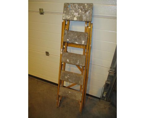 Wooden Step Ladder