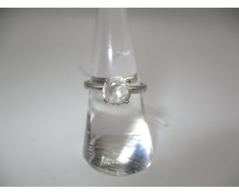 9ct White Gold Single Stone Ring Set with a Quartz Crystal, 2.9g