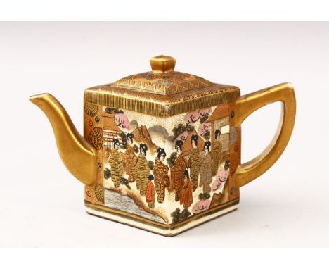 A GOOD JAPANESE MEIJI PERIOD SATSUMA TEA POT, the small teapot with panel decoration of female figures both interior and exte
