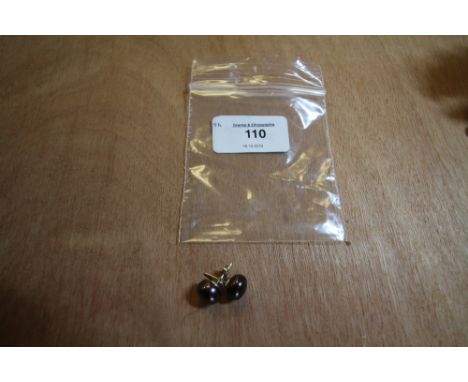 Black fresh water pearl earrings