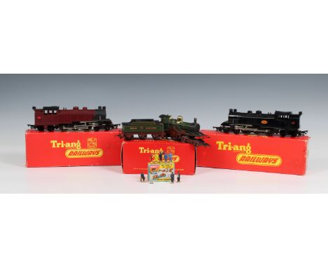 A collection of boxed Tri-ang Hornby model railway '00' gauge, including R56 4-6-4 and R58 4-6-4 tank locomotives, R354 4-2-2