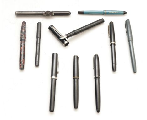 Ten various vintage fountain pens (10)