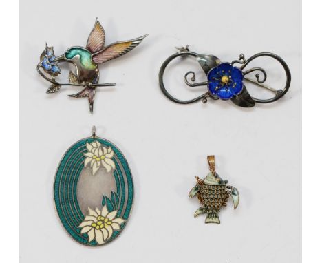 A 925 silver and enamel bird brooch, a 925 silver and enamel floral pendant, 40mm, a silver and enamel articulated fish penda