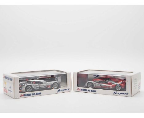 A pair of 1:43 scale hand built resin models by SPARK (MINIMAX), comprising of a 'LM10' 2010 Audi R15 Plus TDI (Le Mans) and 