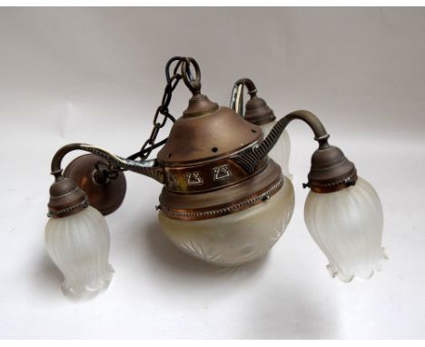 Three arm ceiling light