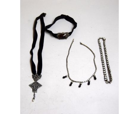 Three vintage necklaces,together with a choker with stone from the Nevada desert, set in Nevada silver