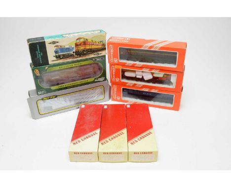 Nine HO-gauge boxed scale model trains by Frateschi, Red Caboose, and others, European and American Outlines.