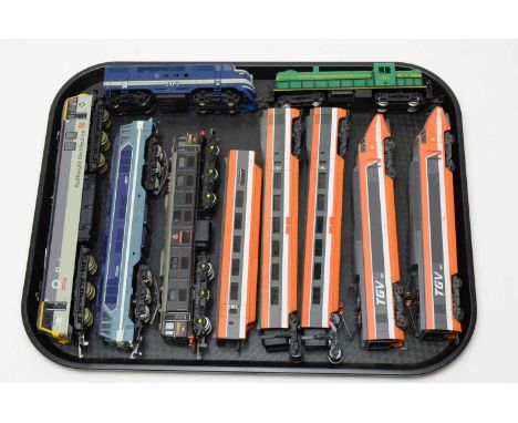 Six 00/HO-gauge unboxed trains, by LIMA, Tri-ang and others, American and European Outlines.