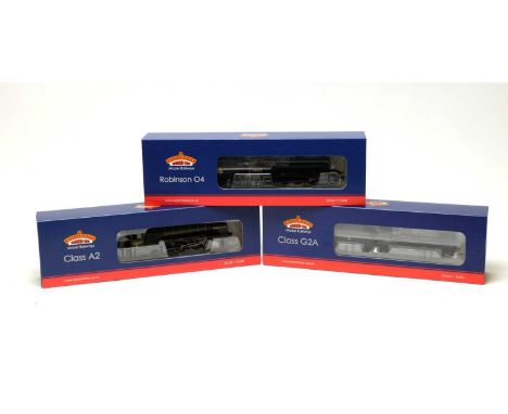 Three Bachmann 00-gauge Branchline Model Railway boxed trains, comprising: 31-478 Class G2A 49287 BR black early emblem with 