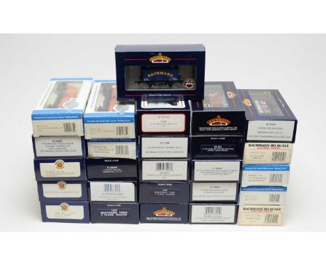 A quantity of Bachmann HO-gauge/00-gauge Silver Series, Branchline, and Electric Trains series rolling stock. (21)