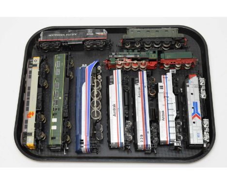 Ten unboxed locomotives and tenders, HO/00 gauge, makers include Lima and Walthers, American and European outlines.