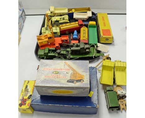 Boxed and unboxed Dinky scale model vehicles, including: 564 elevator loader, 971 Coles mobile crane, 697 25 pounder field gu