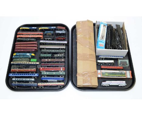 Unboxed N-gauge trains, carriages, and rolling stock, by LIMA and others, European Outlines; together with a quantity of trac