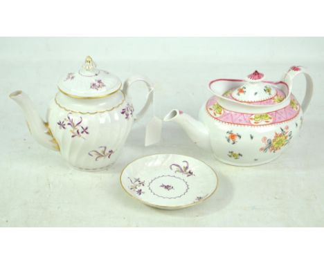 A late 18th/early 19th century New Hall porcelain teapot and cover with painted pink and red border above floral sprays and w